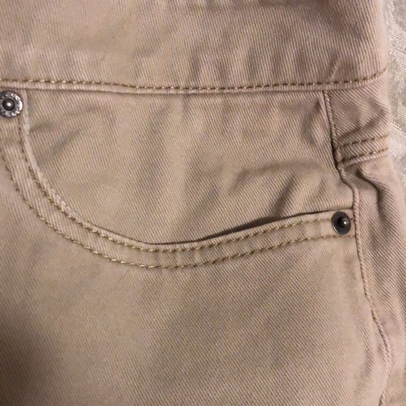 Croft & Barrow Jeans size 8 Short/Petite tan - Picture 8 of 13